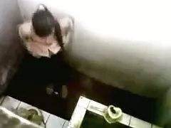 Anita Bellini video porno pompini con ingoio ed Eveline Dellai scopano con un grosso pene nero