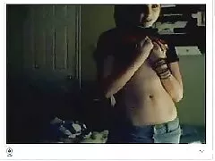 Due ragazze angeliche Silvia Saige e Whitney Wright stanno giocando con xxx pompini le fighe