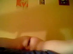 La sensuale teen bruna Alessia Kent apre il suo buco al xxx pompini primo appuntamento
