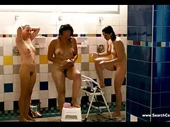 Una buona sessione lesbica pompino ex con le bellezze Emylia Argan e Cassie Del Isla adorano il sesso bollente